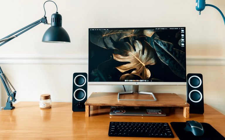 The 5 Best 32 Inch Monitors in India [2021] – A Complete Review!